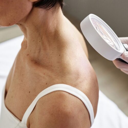  Integrative Dermatology